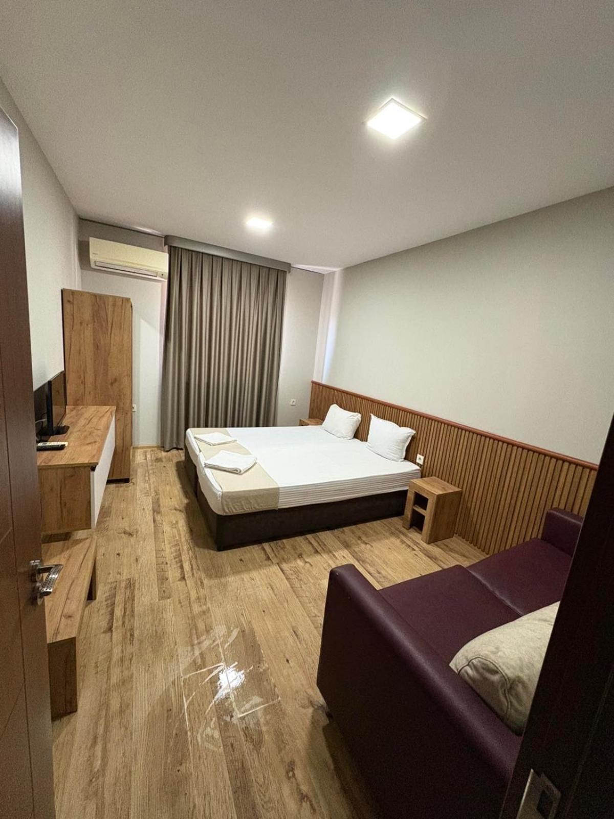 Radi Inn Szvilengrad Kültér fotó